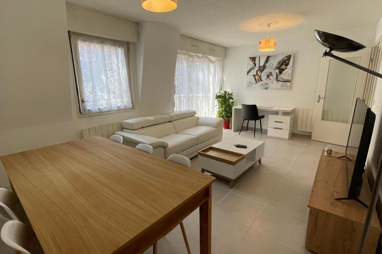 Le Bois Gentil - Grand Appartement Familial, Proche De Geneve Et Du Palexpo Сен-Жульен-ан-Женевуа Экстерьер фото